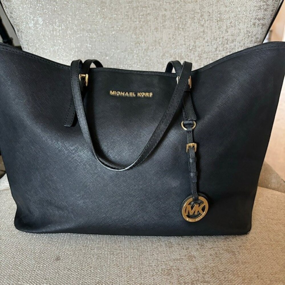 Black Michael Kohrs tote computer bag purse